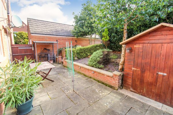 Chatsworth Road, Corby