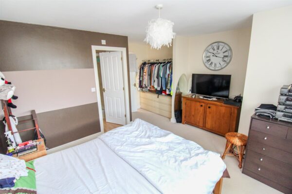Chatsworth Road, Corby