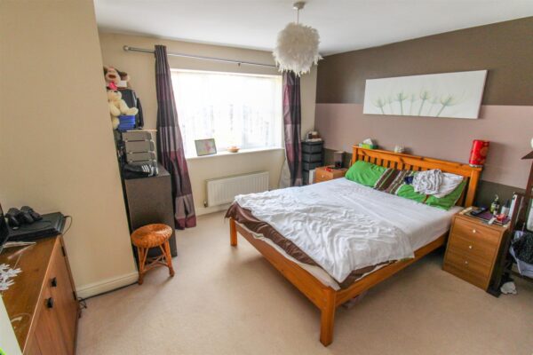 Chatsworth Road, Corby
