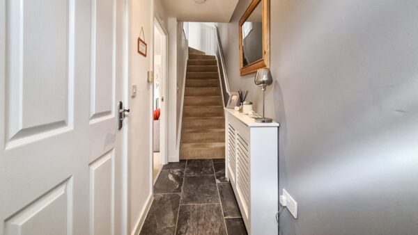 Nuthatch Close, Corby
