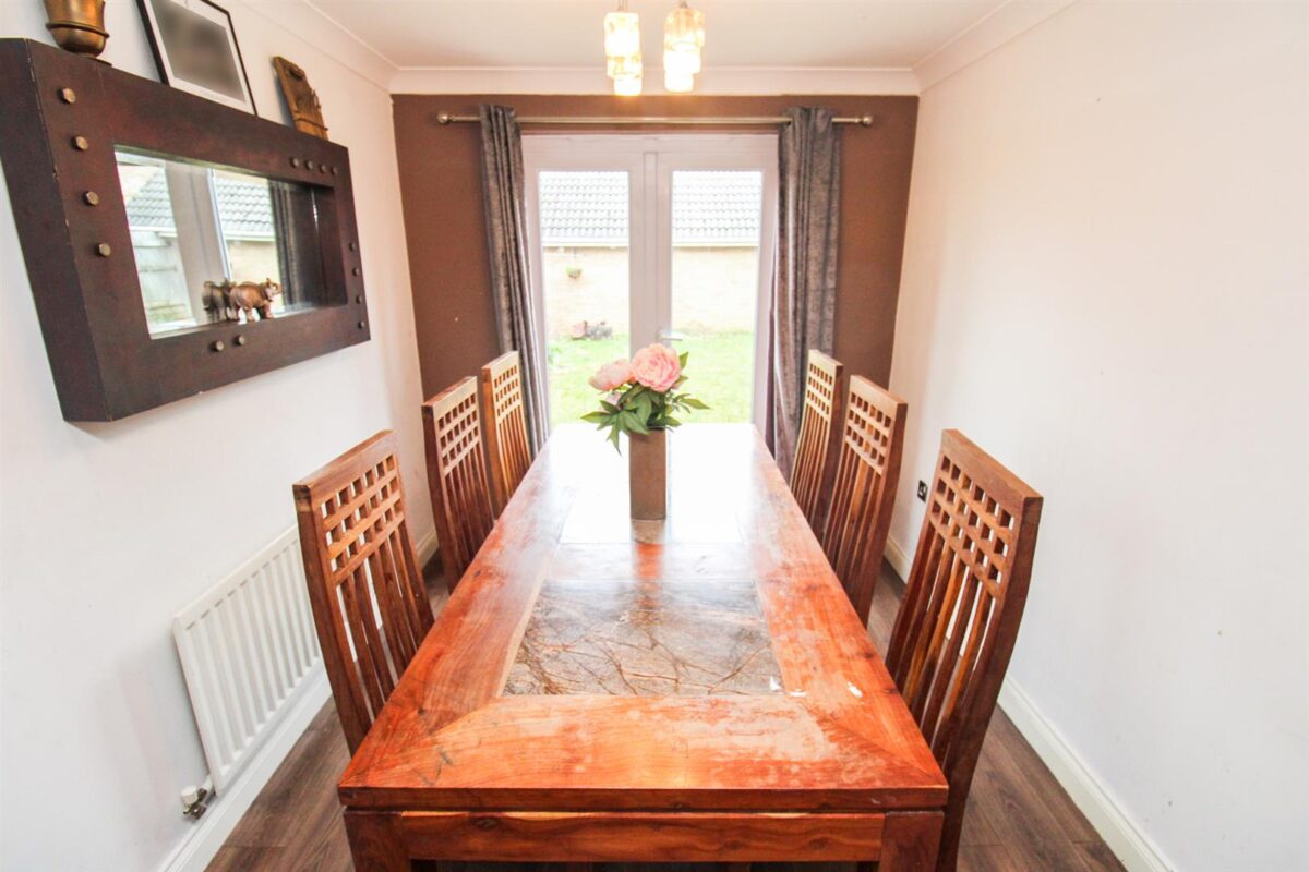 Butland Road, Corby