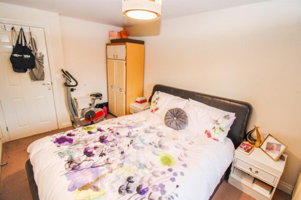 Butland Road, Corby