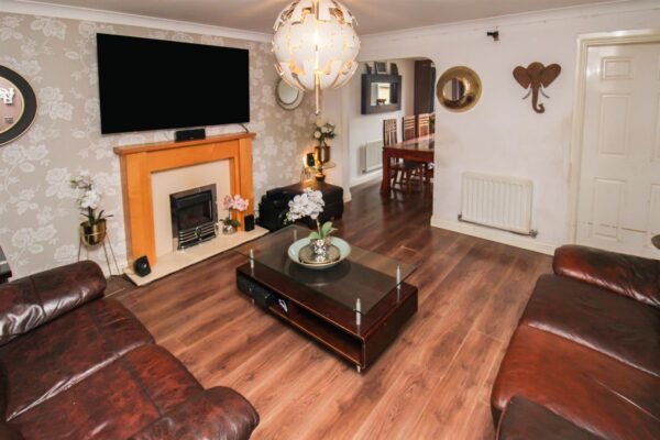 Butland Road, Corby