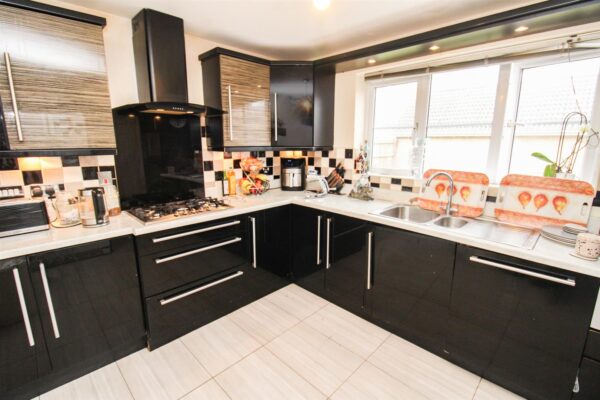 Butland Road, Corby