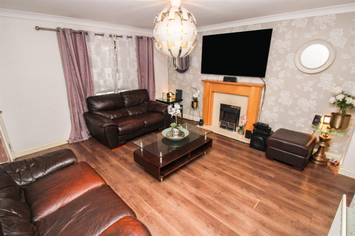 Butland Road, Corby