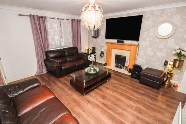 Butland Road, Corby