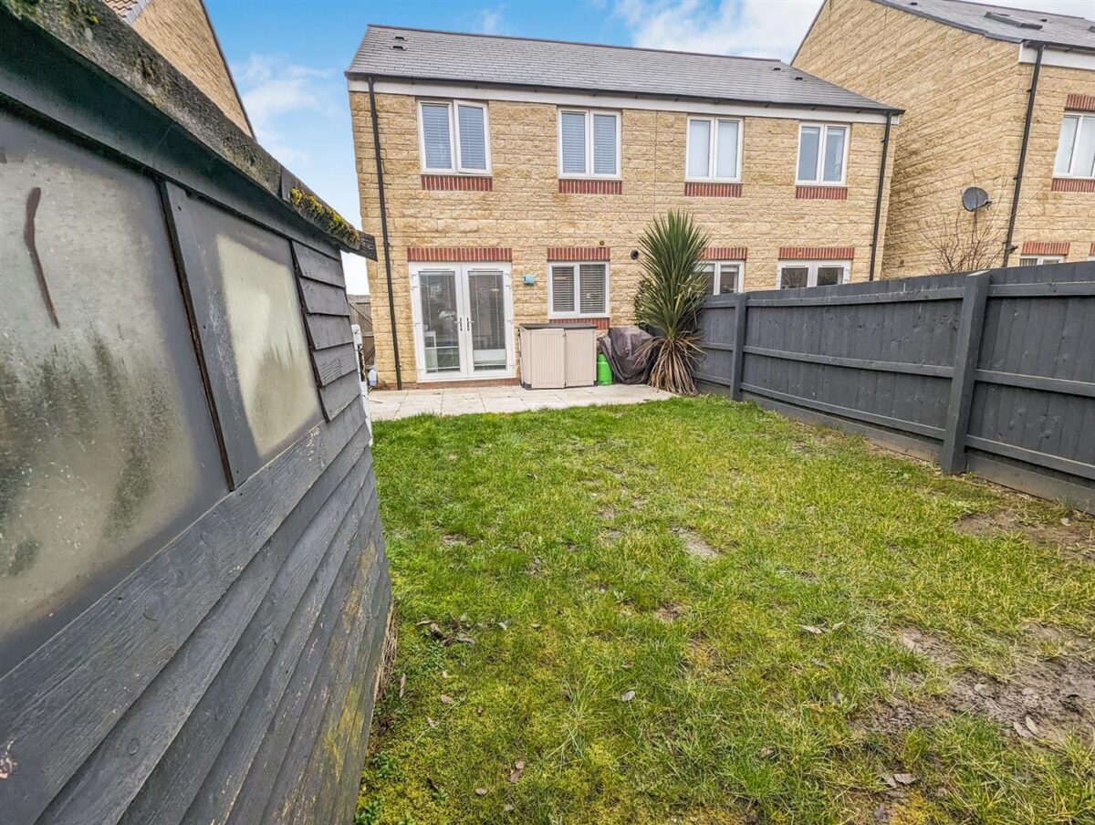Airfield Way, Weldon, Corby