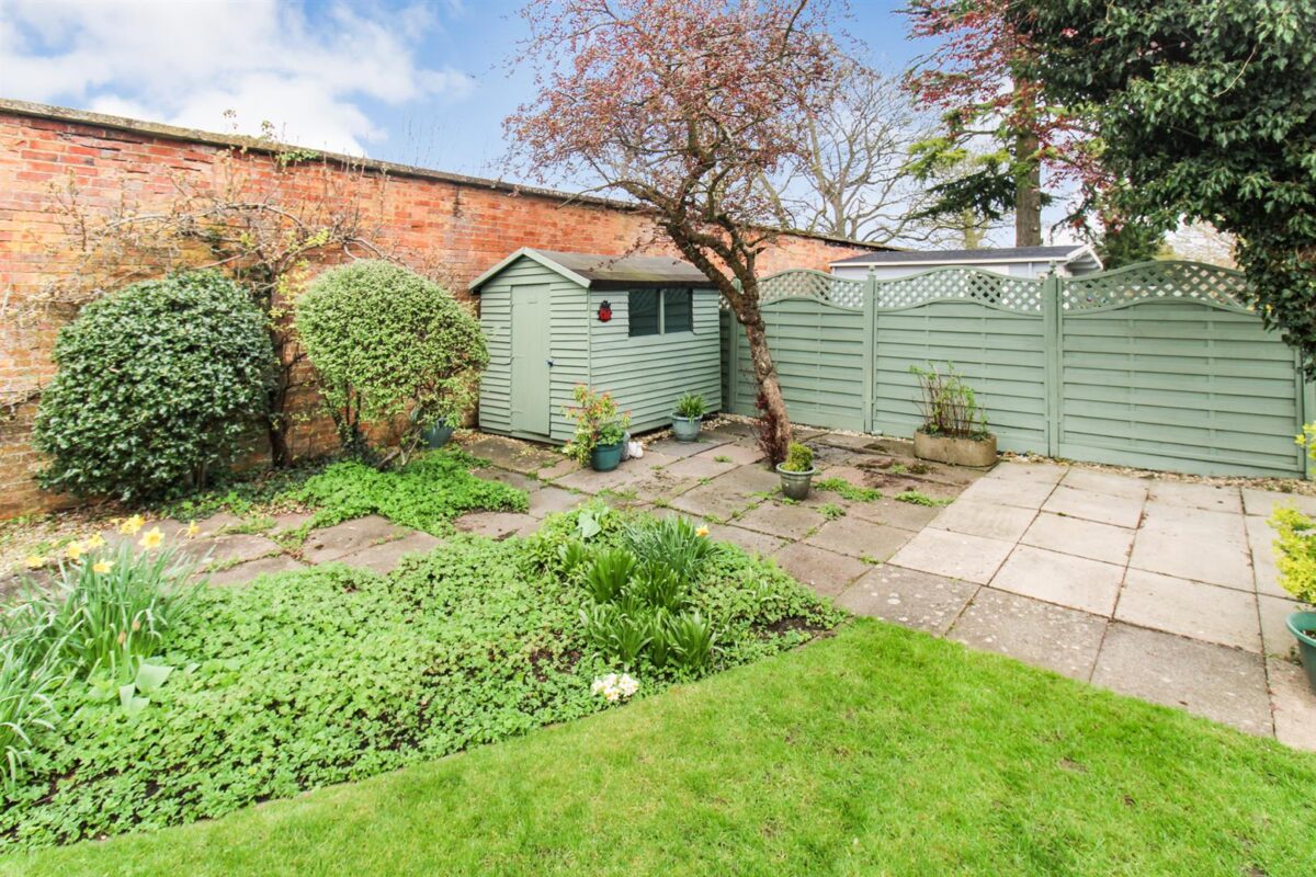 The Gardens, East Carlton, Market Harborough