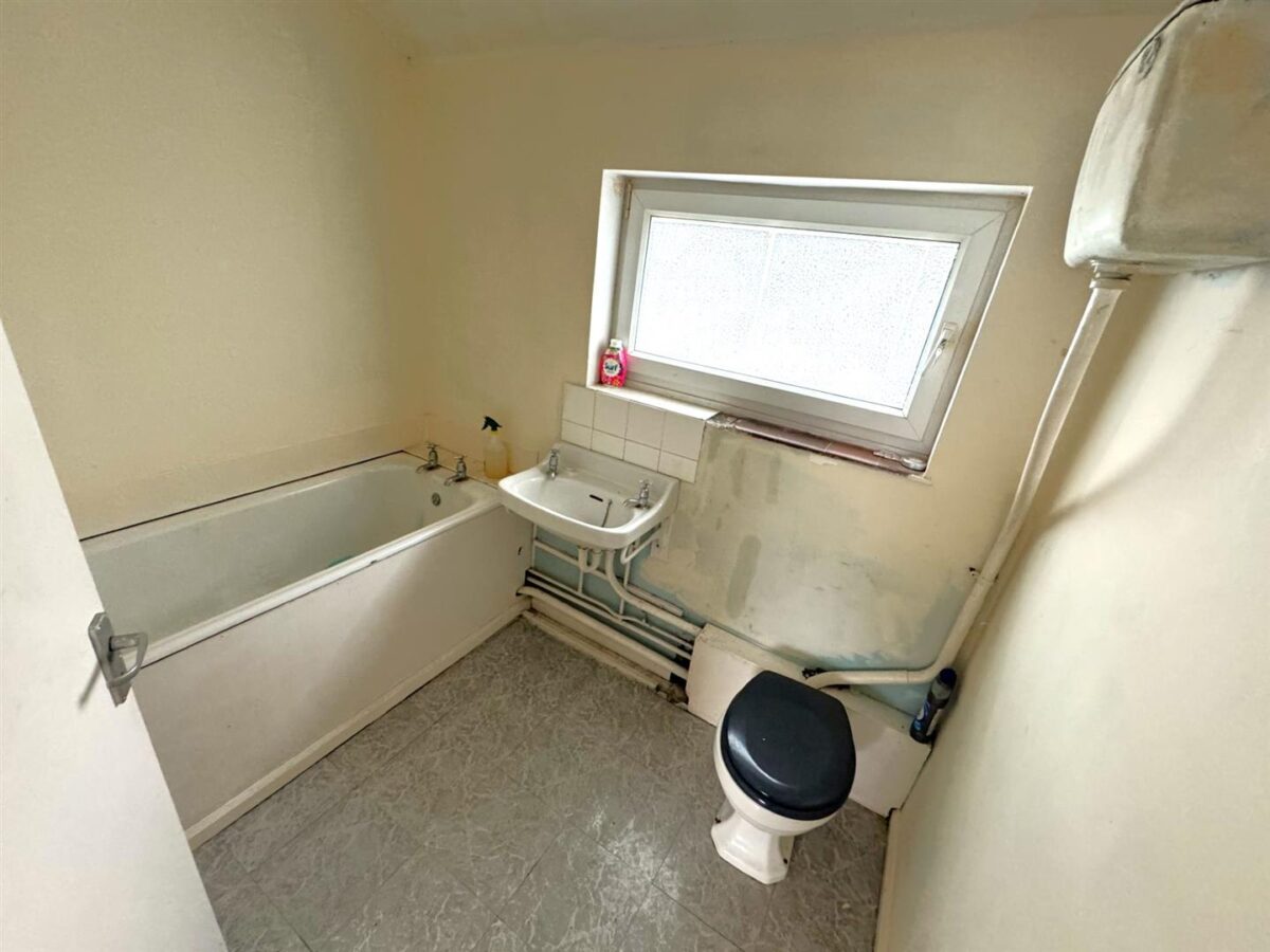 Granby Close, Corby