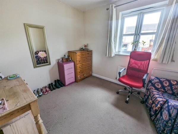 Savernake Drive, Corby