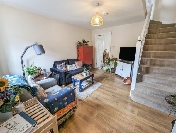 Savernake Drive, Corby
