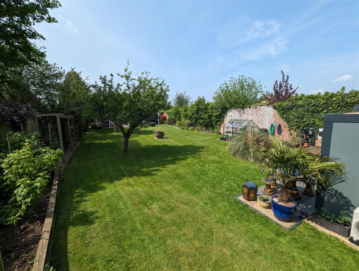 The Gardens, East Carlton, Market Harborough