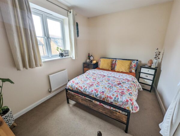 Savernake Drive, Corby