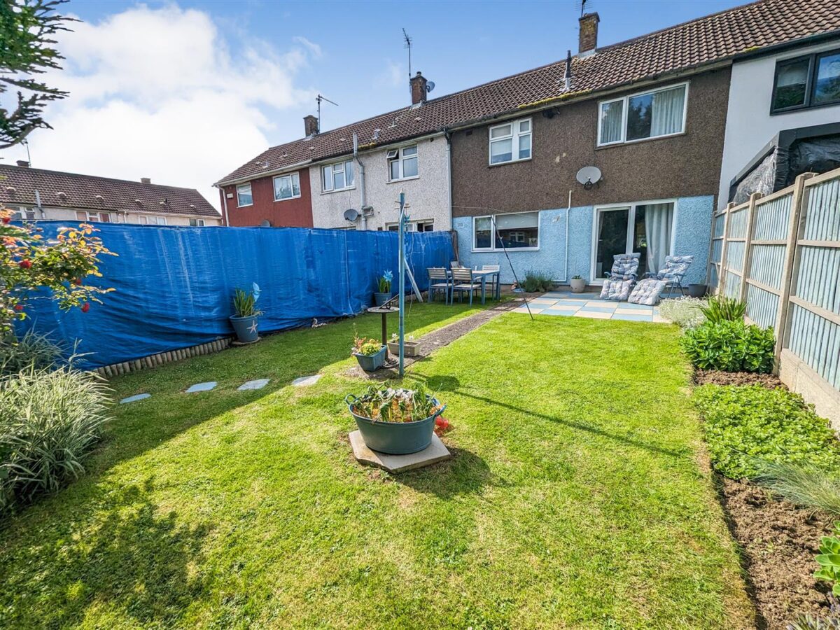 Barnsley Square, Corby