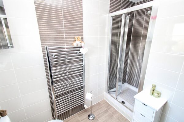 Clarendon Close, Corby