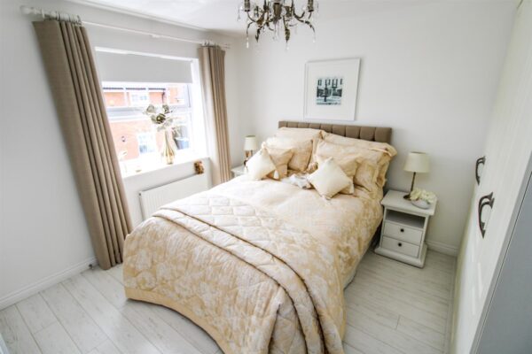 Clarendon Close, Corby