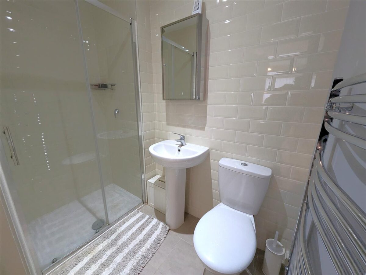 Hillside Crescent, Weldon, Corby