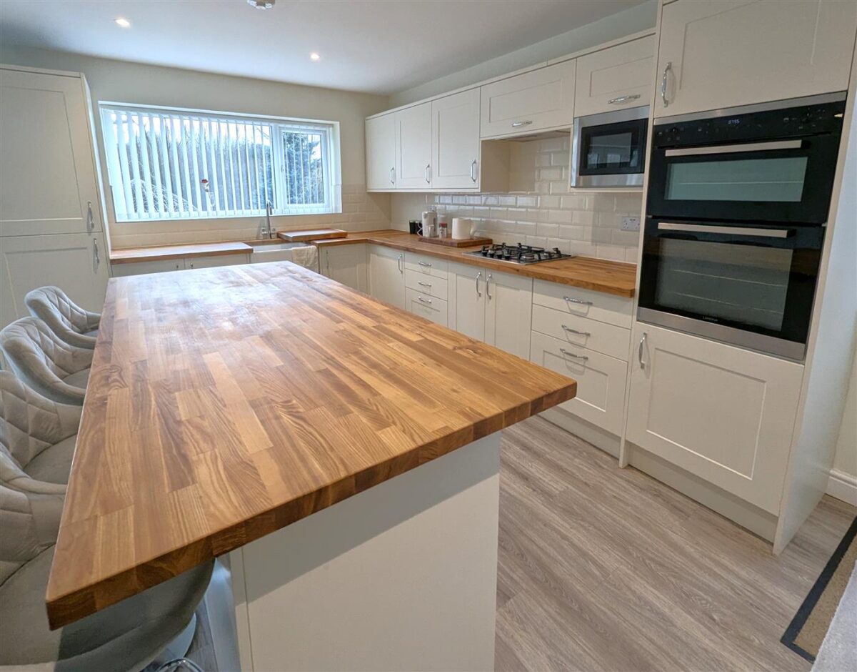 Hillside Crescent, Weldon, Corby