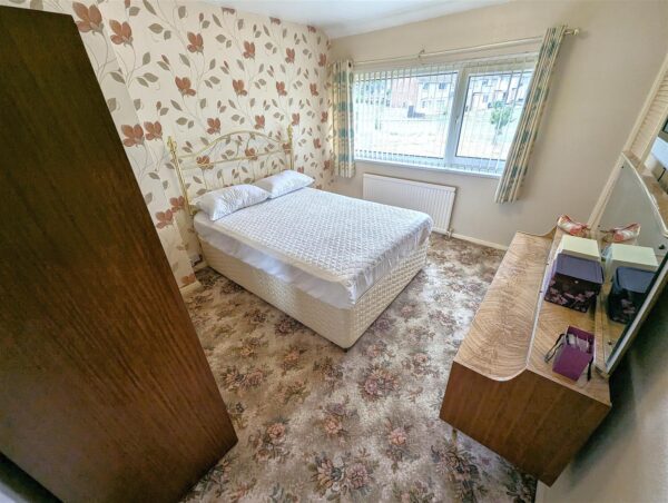 Ollerton Walk, Corby
