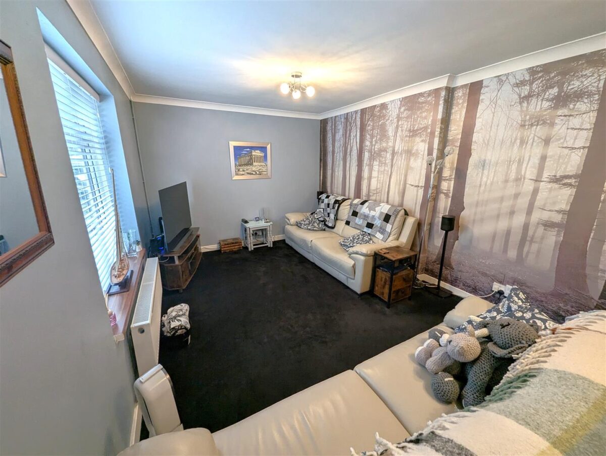 Woodnewton Way, Corby