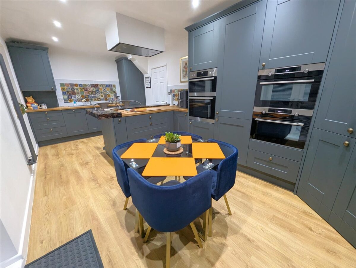 Woodnewton Way, Corby