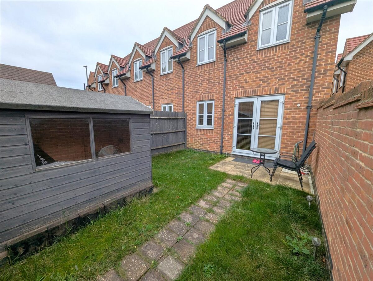Holdenby Drive, Corby