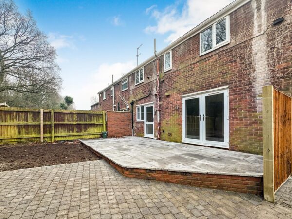 Oxford Road, Corby