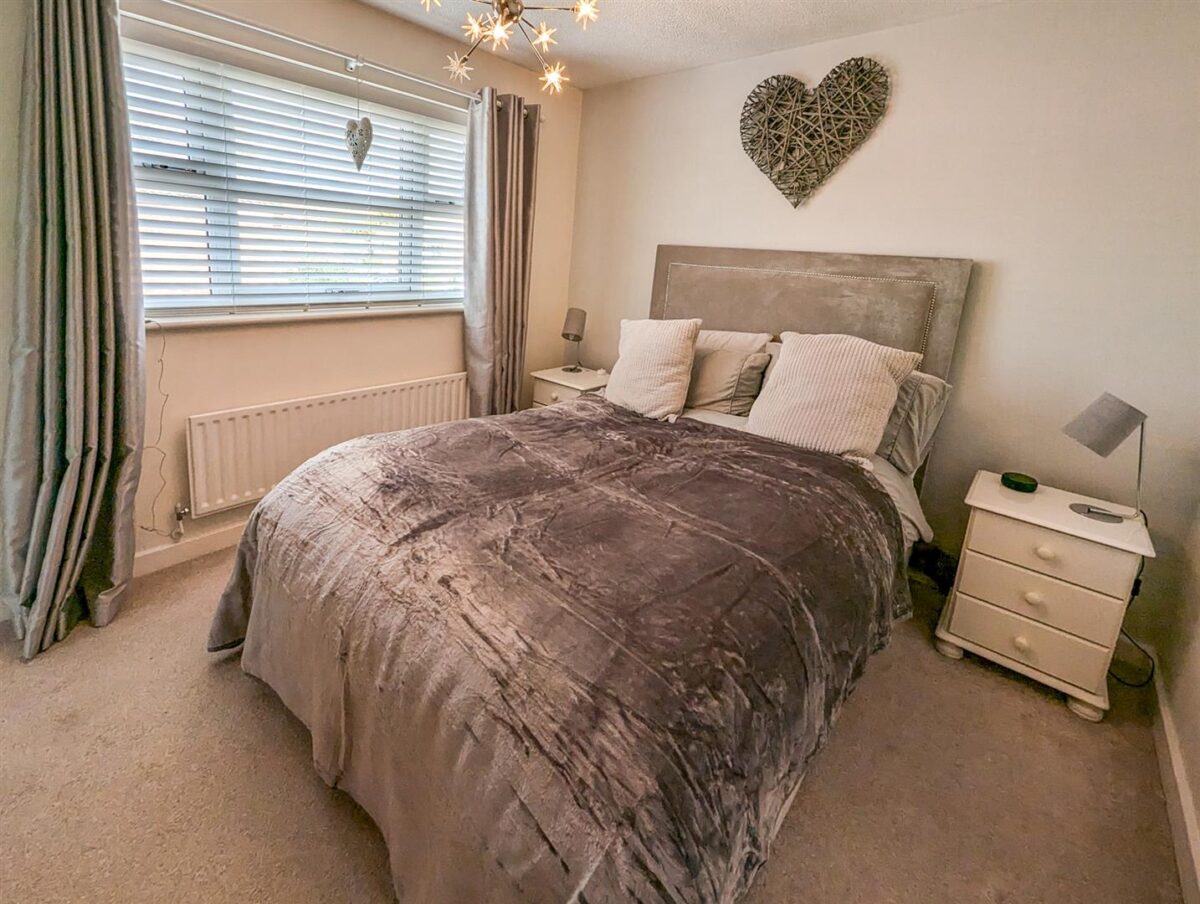 Barth Close, Great Oakley, Corby