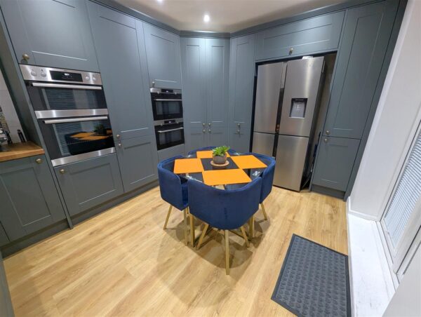 Woodnewton Way, Corby