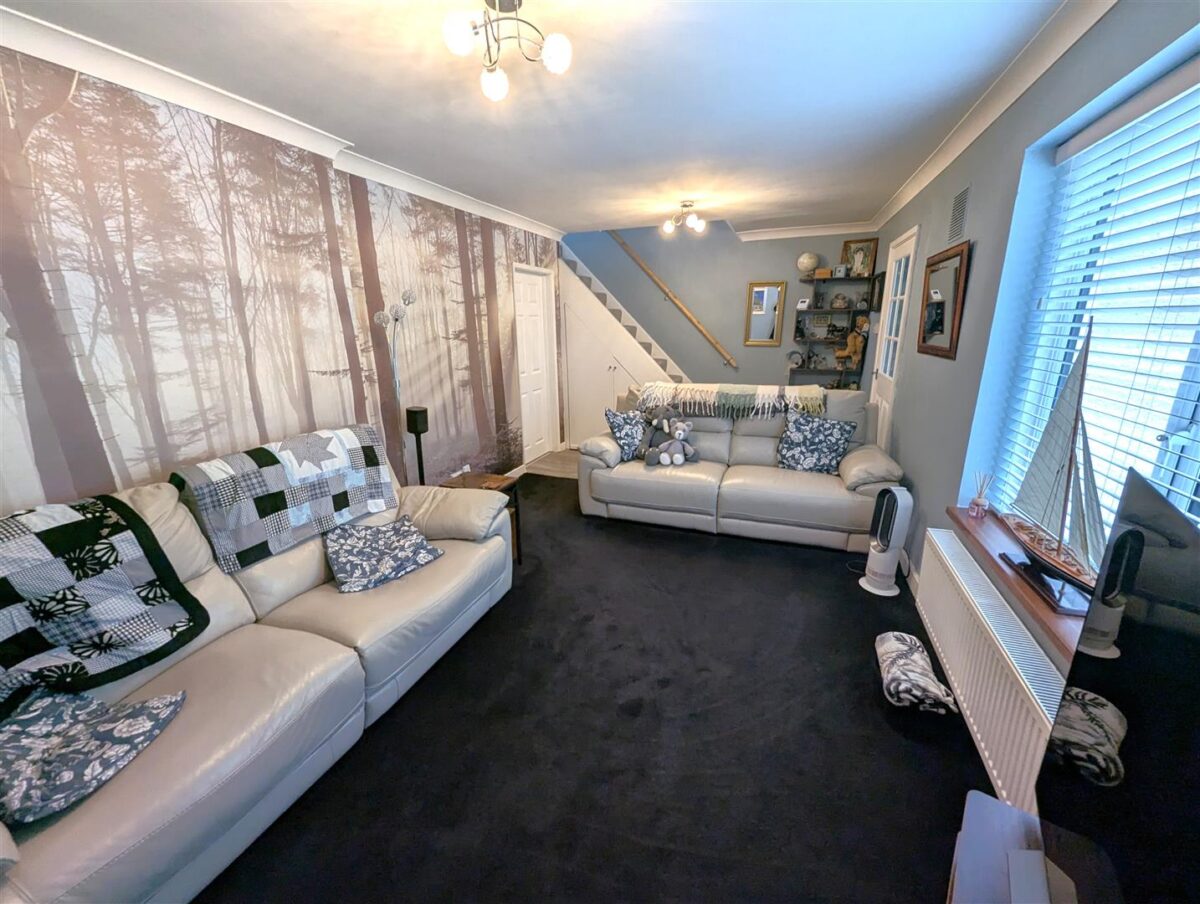 Woodnewton Way, Corby