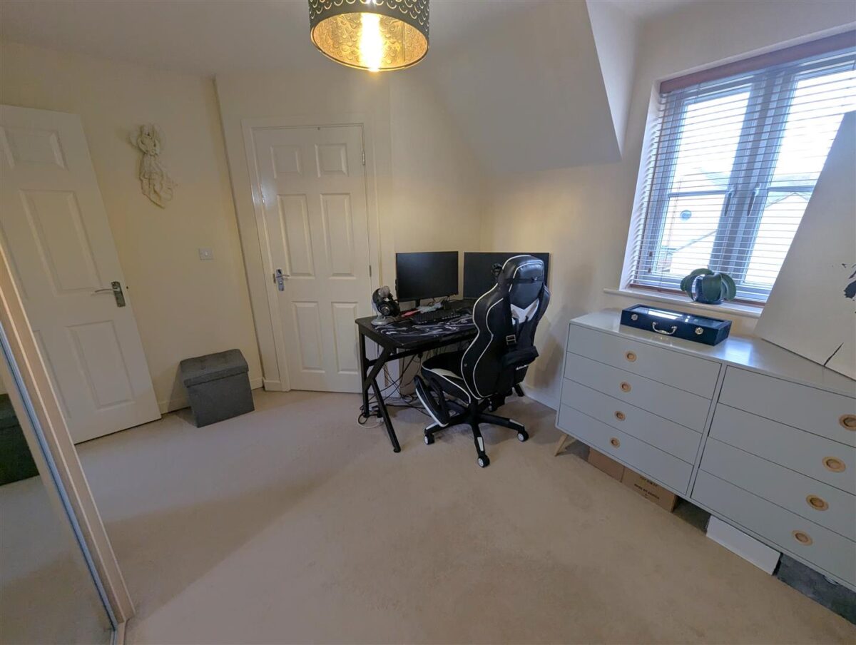 Holdenby Drive, Corby