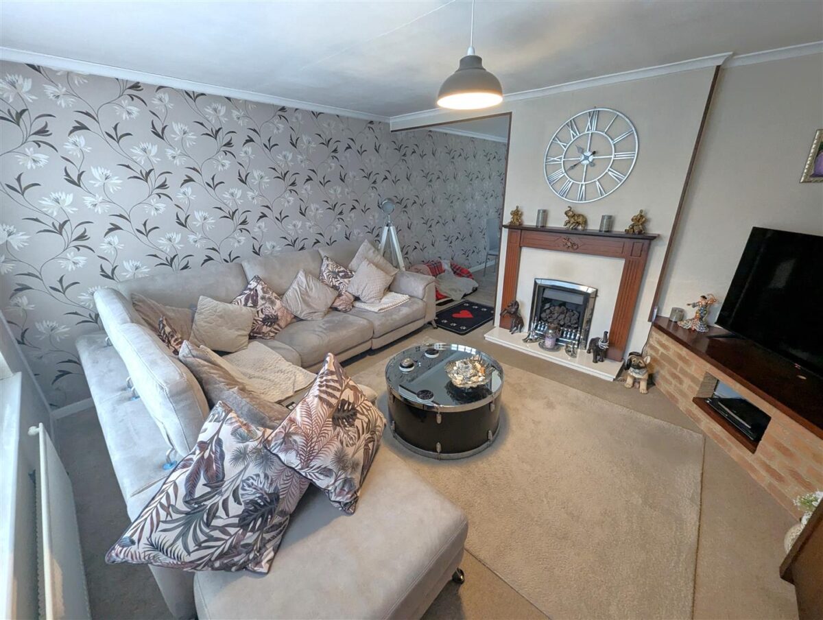 Surrey Close, Corby