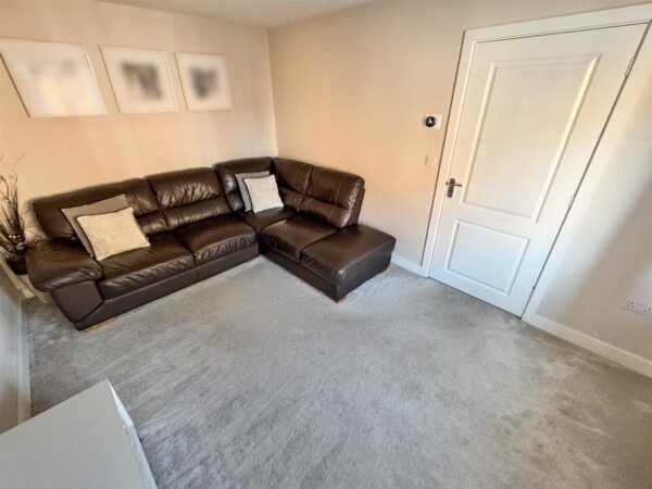 Speke Close, Corby