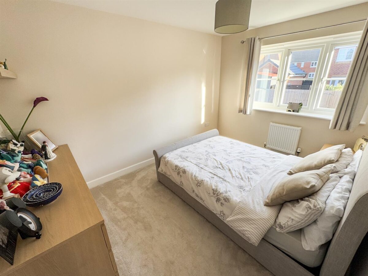 Speke Close, Corby