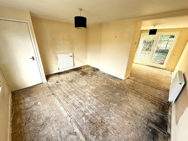 Surrey Close, Corby