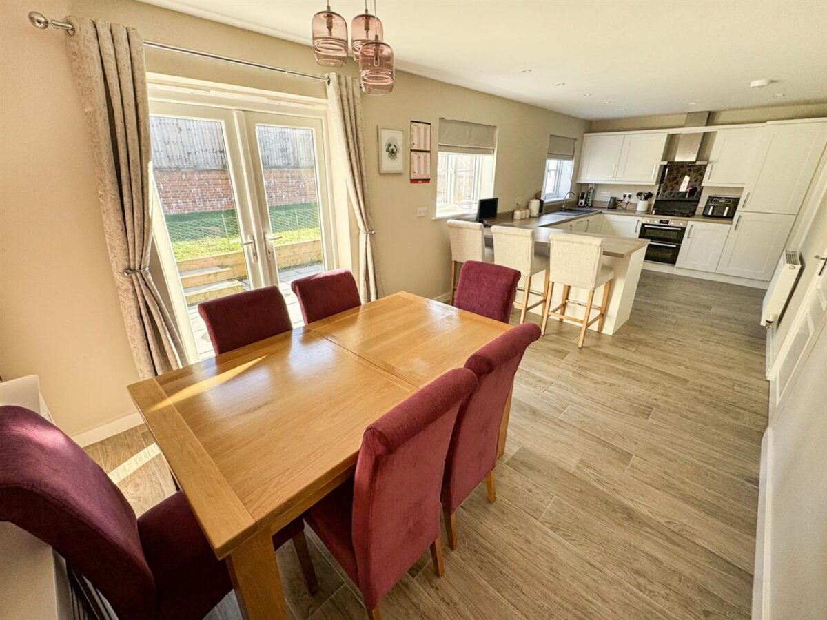 Speke Close, Corby