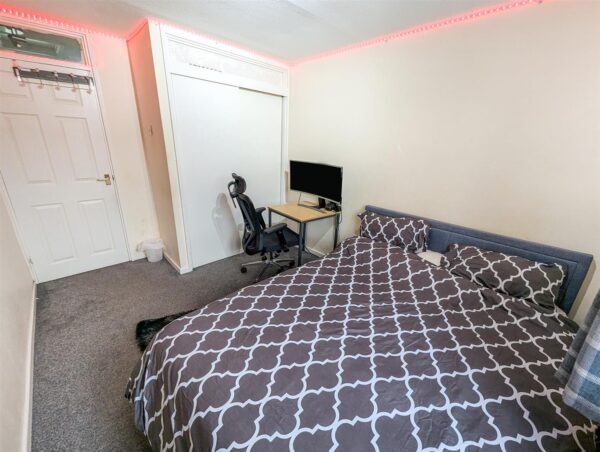 Brinkhill Walk, Corby