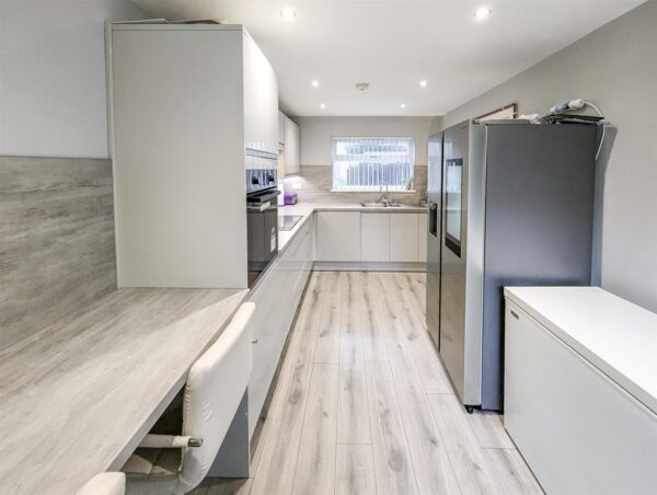 Brinkhill Walk, Corby