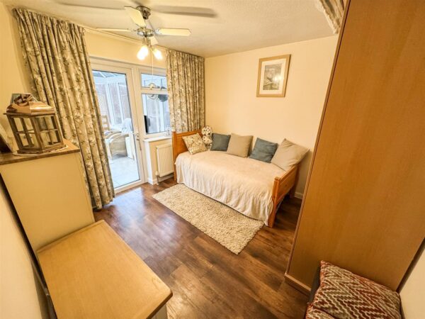 Southbrook, Corby