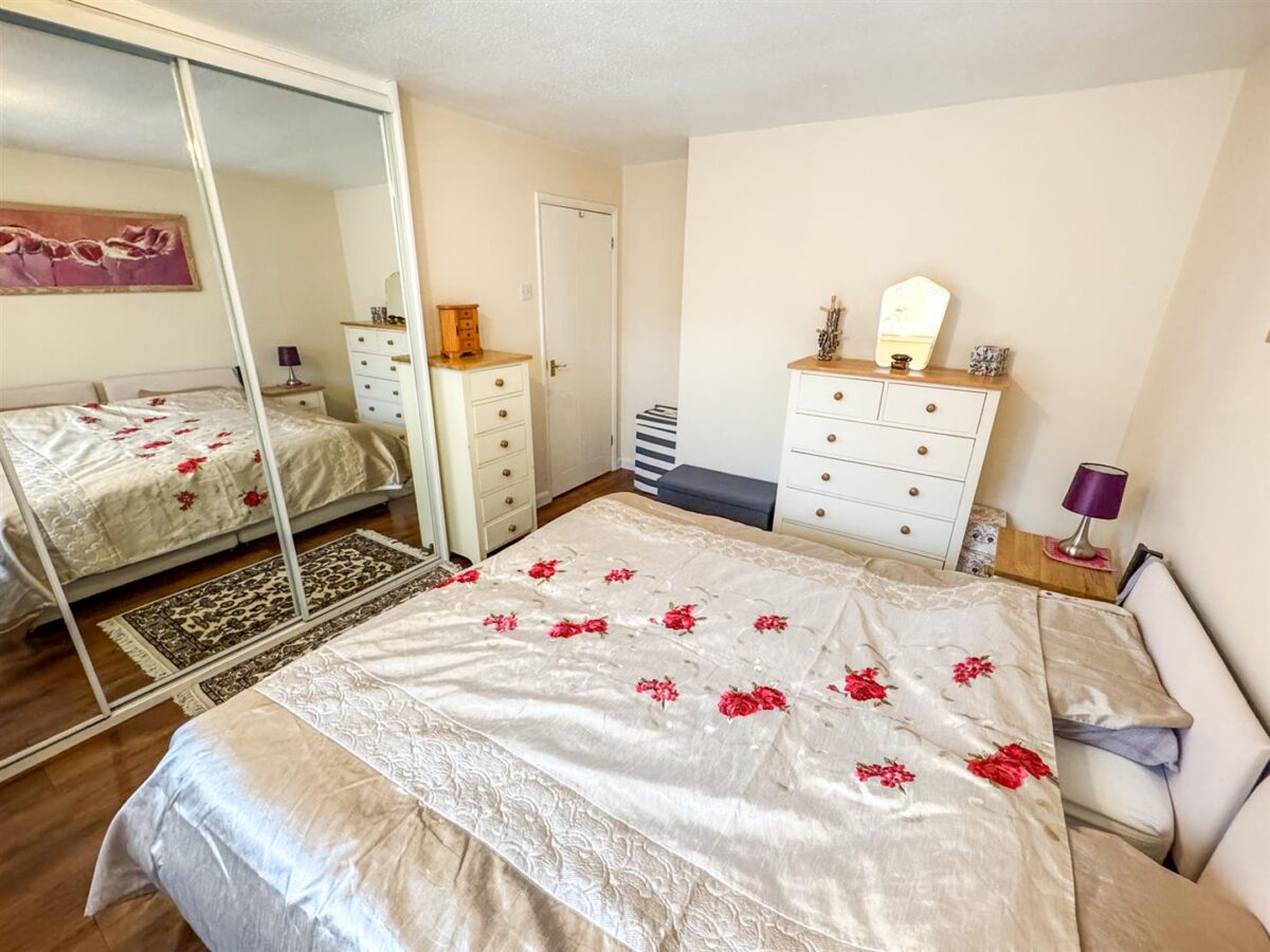 Southbrook, Corby