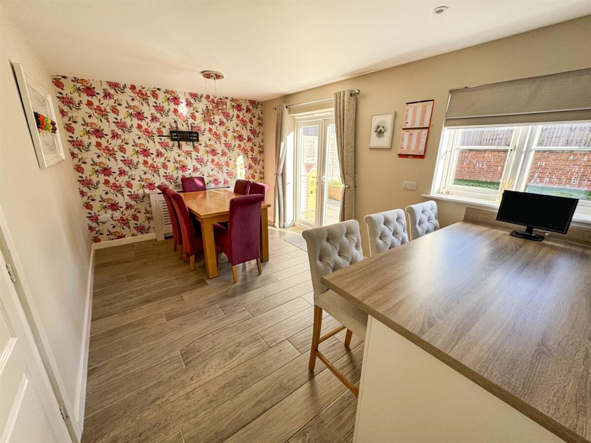 Speke Close, Corby