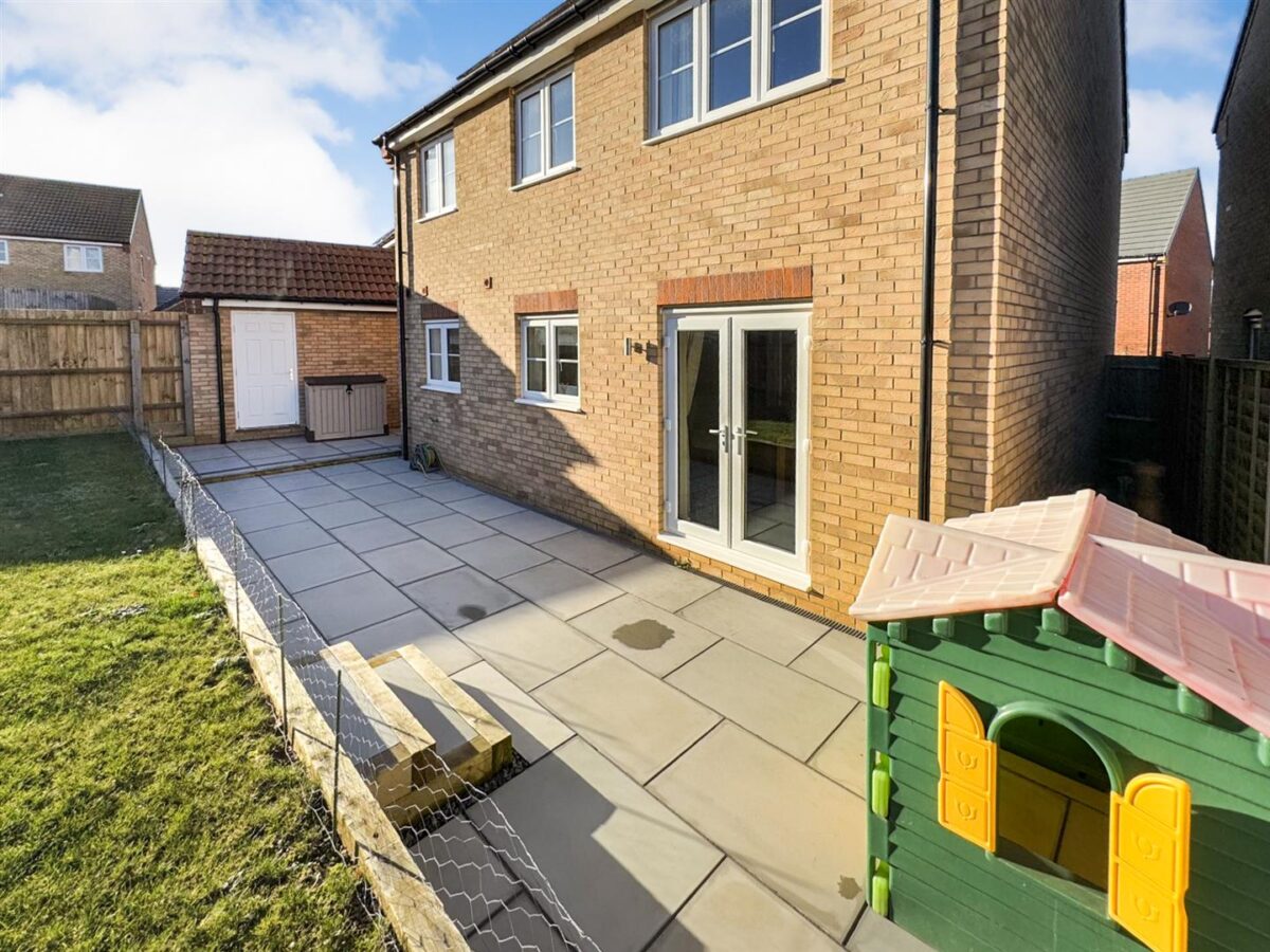 Speke Close, Corby