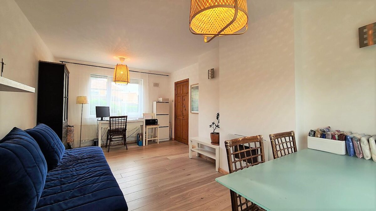 Hazelwood Road, Corby