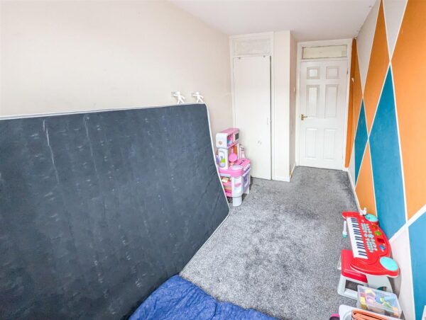 Brinkhill Walk, Corby