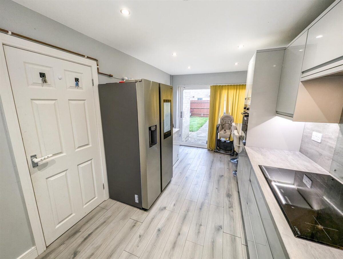Brinkhill Walk, Corby