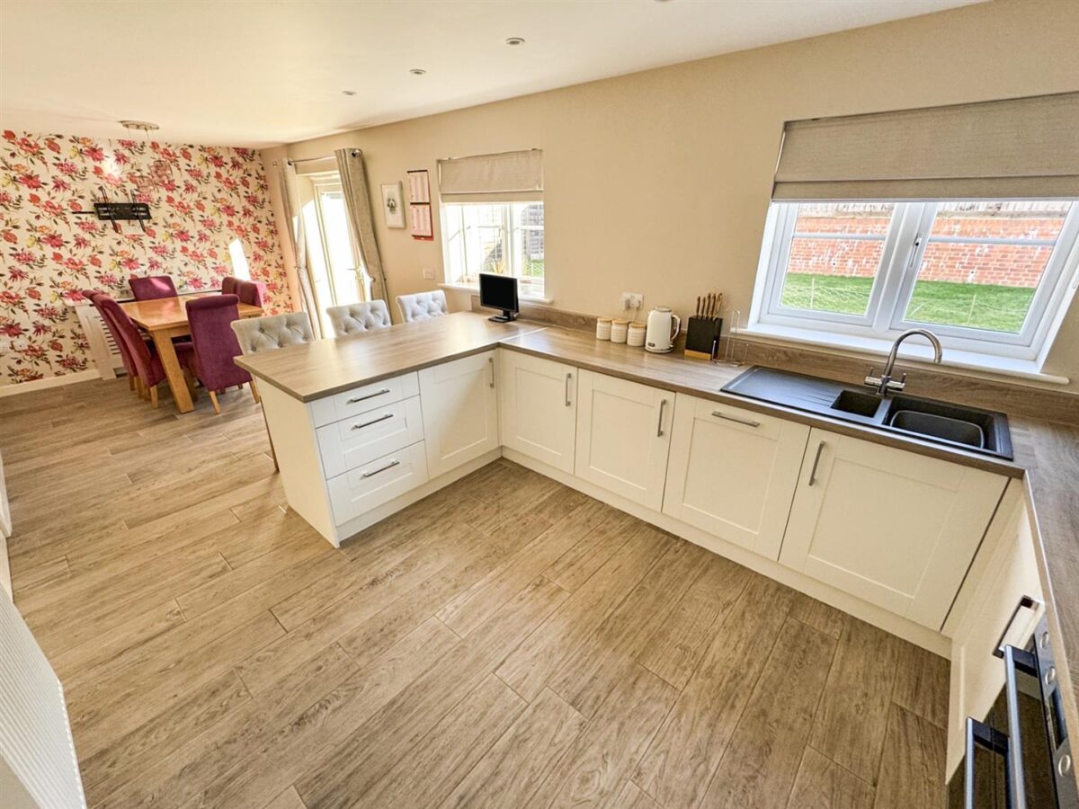 Speke Close, Corby