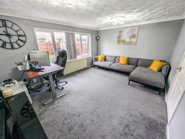 Brinkhill Walk, Corby