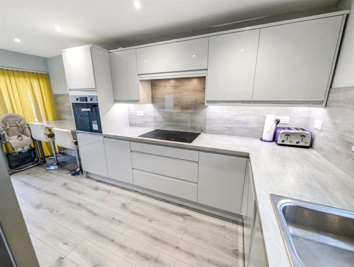 Brinkhill Walk, Corby
