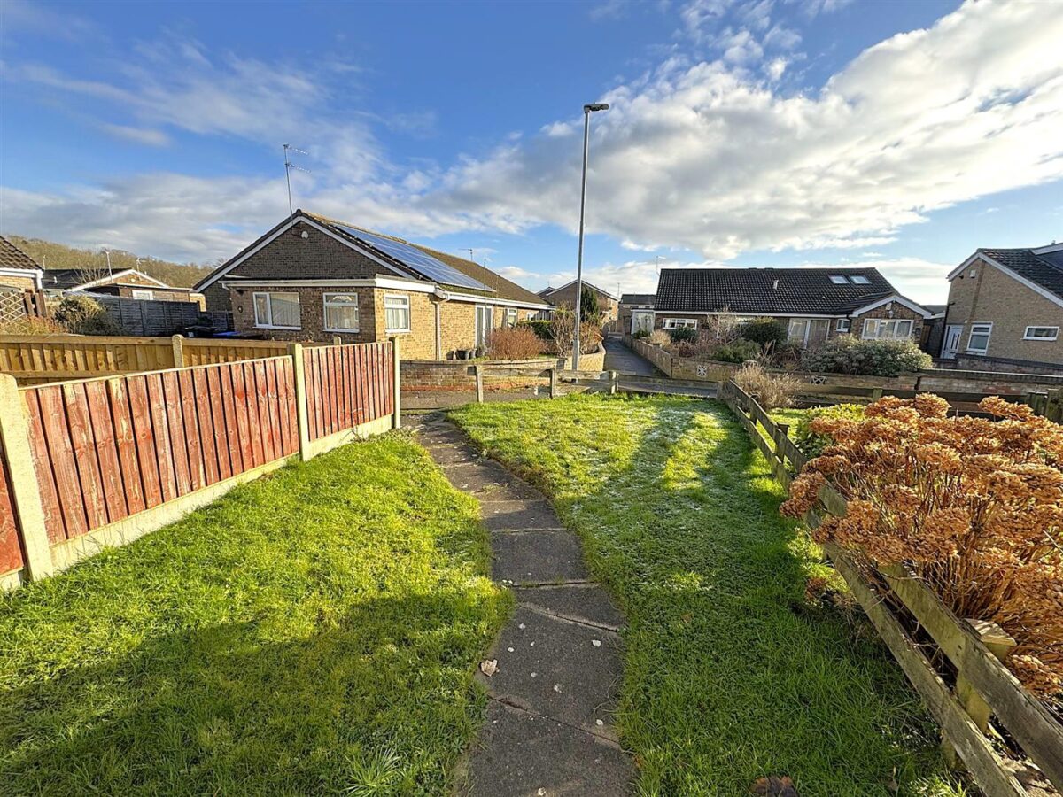 Bergen Walk, Corby