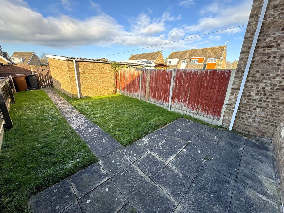 Bergen Walk, Corby
